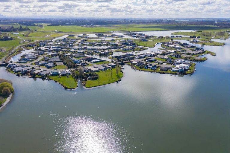 Photo of property in 9 Penbury Close, Huntingdon, Ashburton, 7774