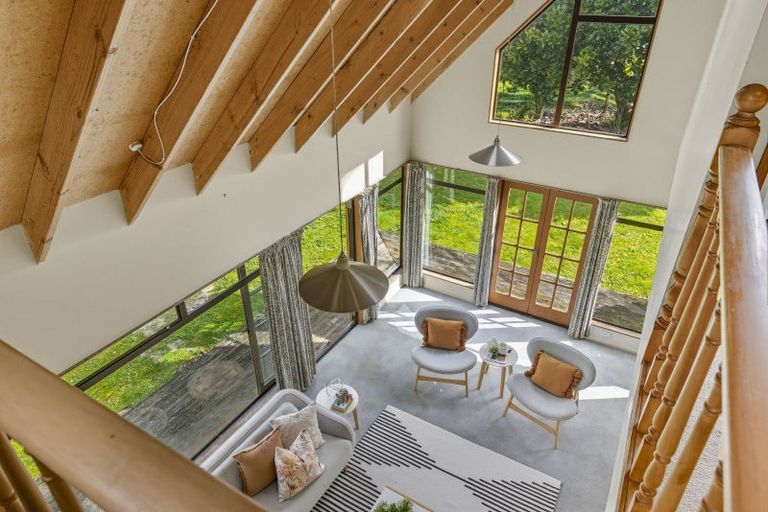 Photo of property in 345 Mazengarb Road, Paraparaumu, 5032