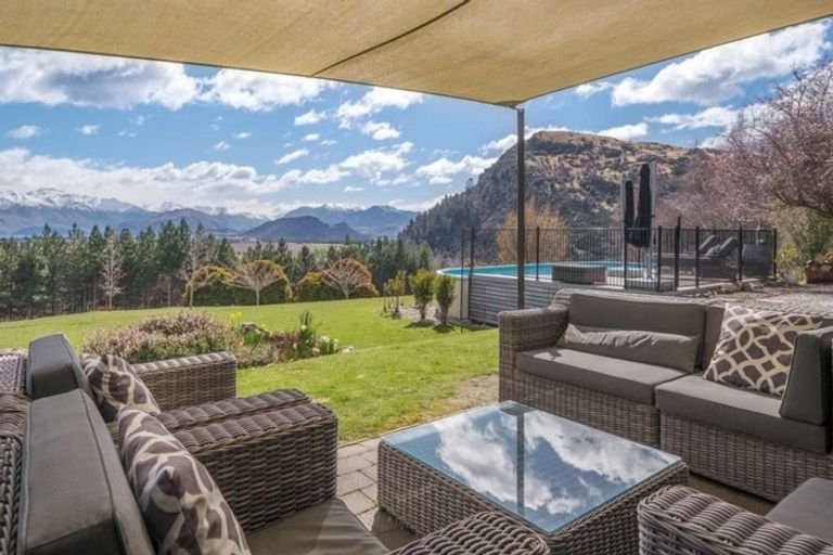 Photo of property in 571 Mount Barker Road, Wanaka, 9382
