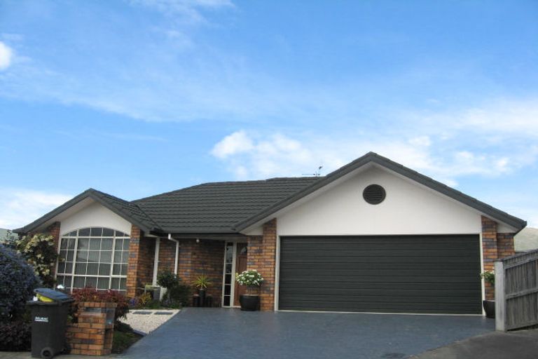 Photo of property in 18 Holcroft Place, Stoke, Nelson, 7011