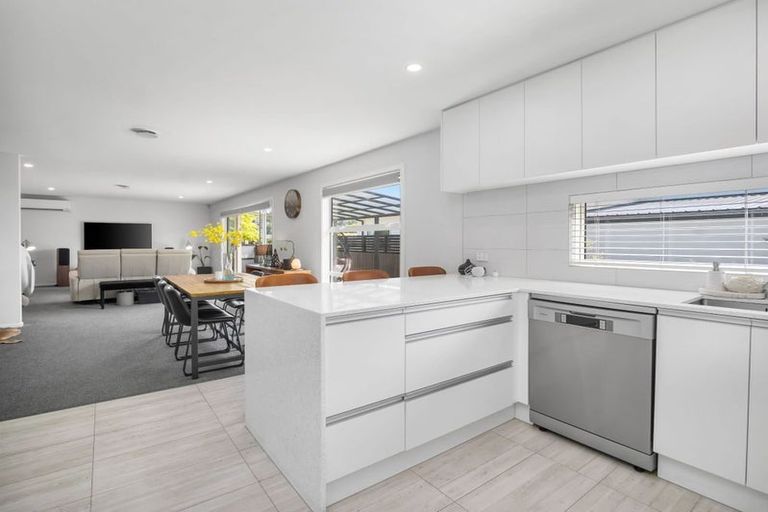 Photo of property in 277 Opawa Road, Hillsborough, Christchurch, 8022