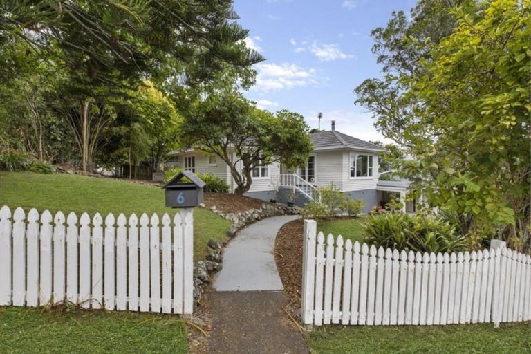 Photo of property in 6 Tagor Street, Glen Eden, Auckland, 0602