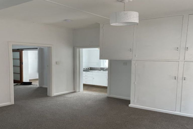Photo of property in 1 Edwardes Street, Napier South, Napier, 4110