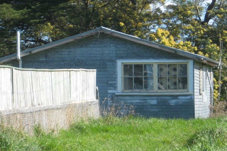 Photo of property in 15 Waitere Street, Marton, 4710