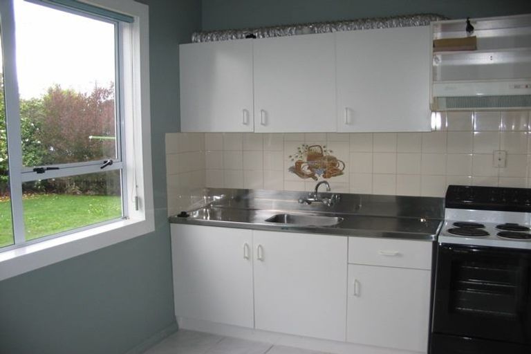 Photo of property in 2/114 Geraldine Street, Edgeware, Christchurch, 8013