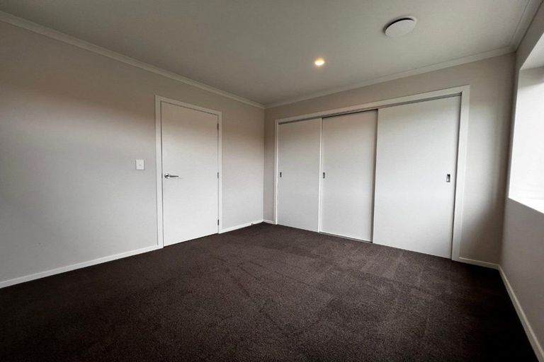 Photo of property in 91c Hobsonville Point Road, Hobsonville, Auckland, 0616