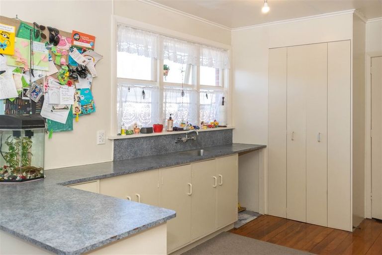 Photo of property in 43 Mowat Street, Springlands, Blenheim, 7201