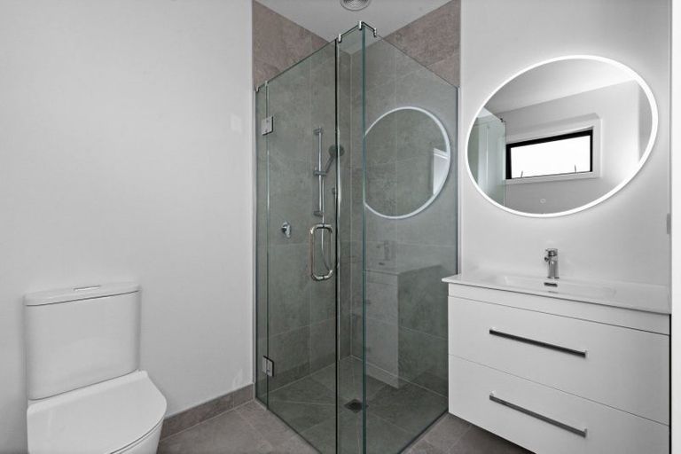 Photo of property in 23 Cassin Place, Taradale, 4112