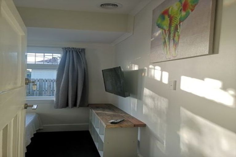 Photo of property in 364a Pages Road, Aranui, 8061