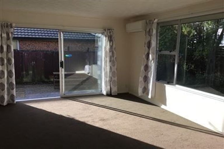Photo of property in 3/22 Picton Avenue, Riccarton, Christchurch, 8011