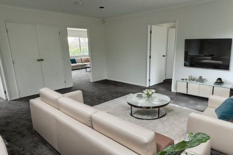 Photo of property in 8 Dapple Place, Flat Bush, Auckland, 2019