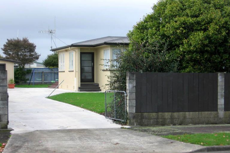 Photo of property in 12 Nottingham Avenue, Awapuni, Palmerston North, 4412