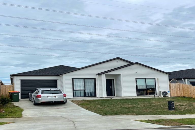 Photo of property in 30 Drumconnell Drive, Flat Bush, Auckland, 2019