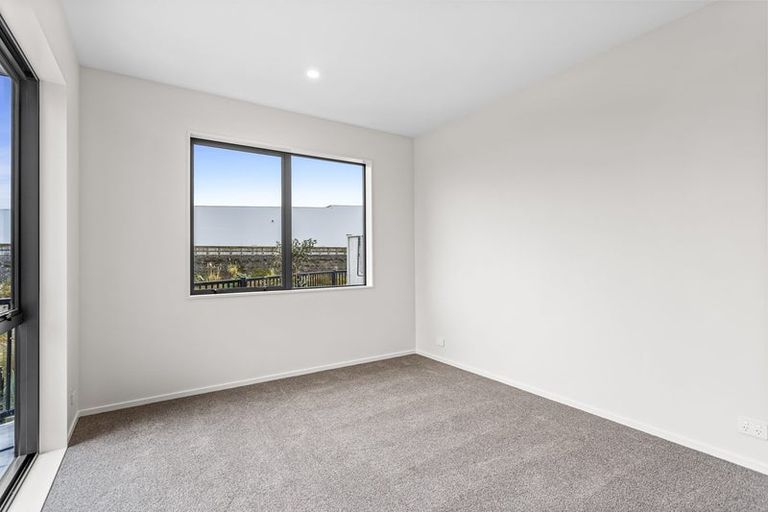 Photo of property in 95 Katikati Drive, Manurewa, 2102