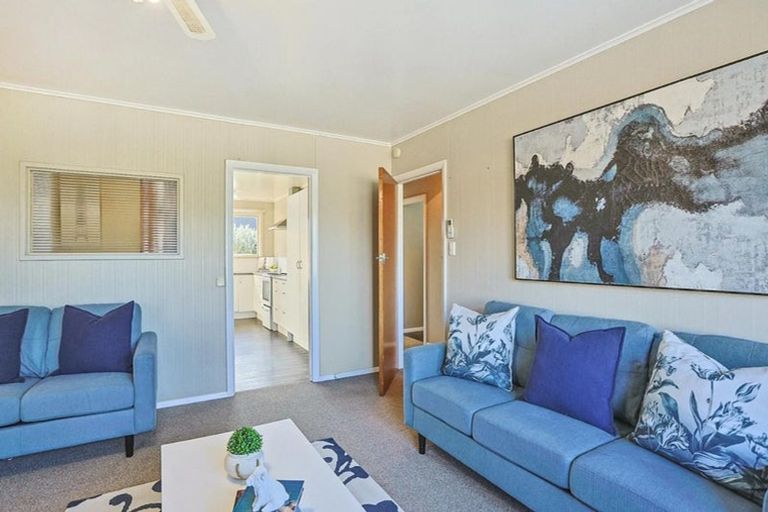 Photo of property in 2/65 Middle Road, Havelock North, 4130