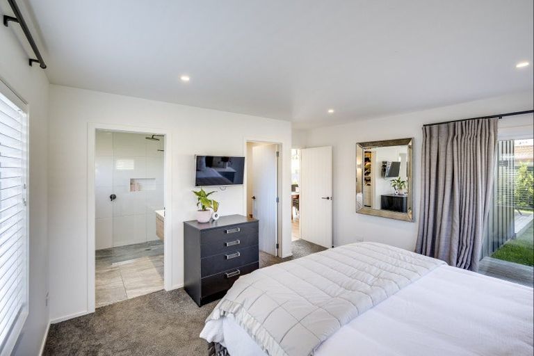 Photo of property in 66a Murphy Road, Taradale, Napier, 4112