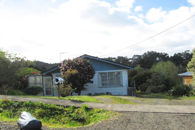 Photo of property in 14 Northfield Road, Waitakere, Auckland, 0816