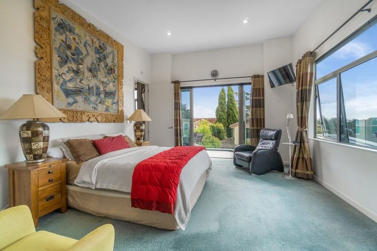 Photo of property in 219 East Coast Road, Campbells Bay, Auckland, 0620