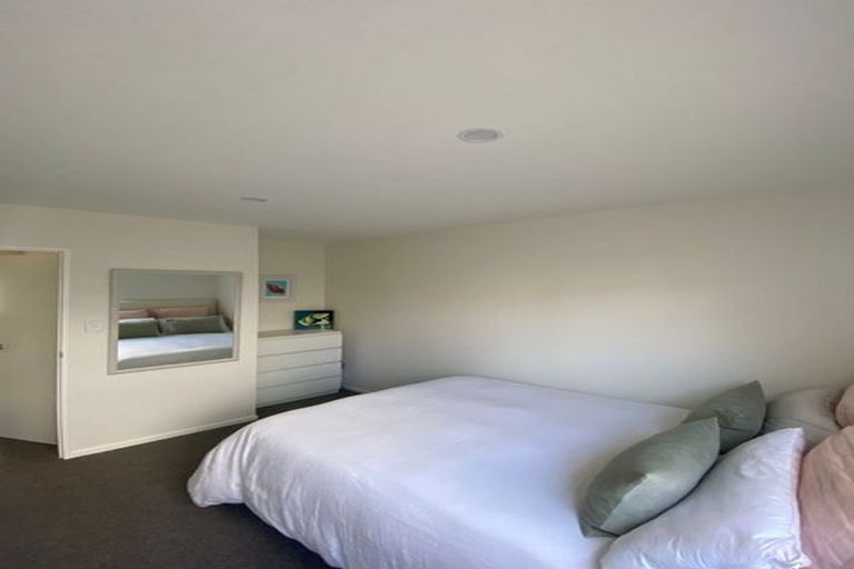 Photo of property in 22 Jabuka Street, Glen Eden, Auckland, 0602