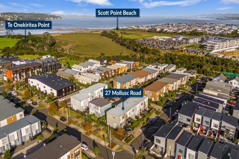 Photo of property in 27 Mollusc Road, Hobsonville, Auckland, 0616