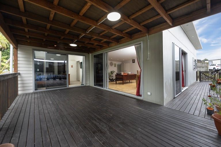 Photo of property in 140a Solar Road, Glen Eden, Auckland, 0602