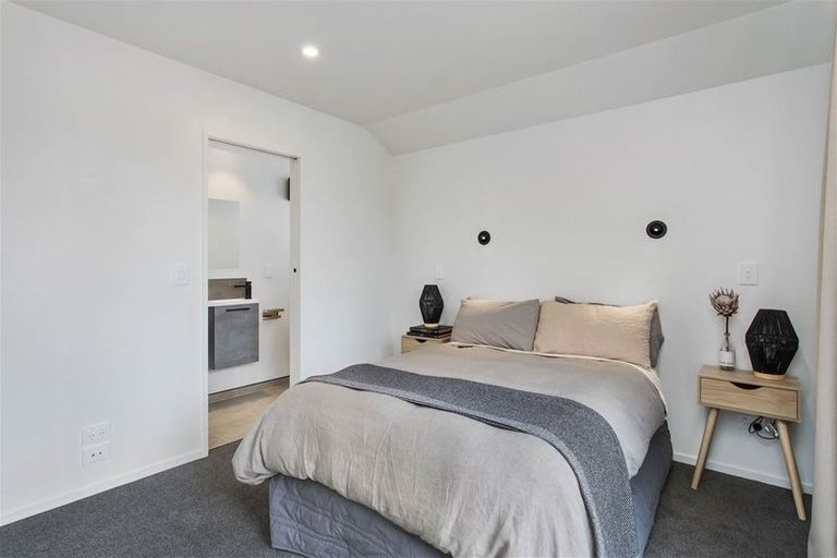 Photo of property in 97 Mcfaddens Road, St Albans, Christchurch, 8052