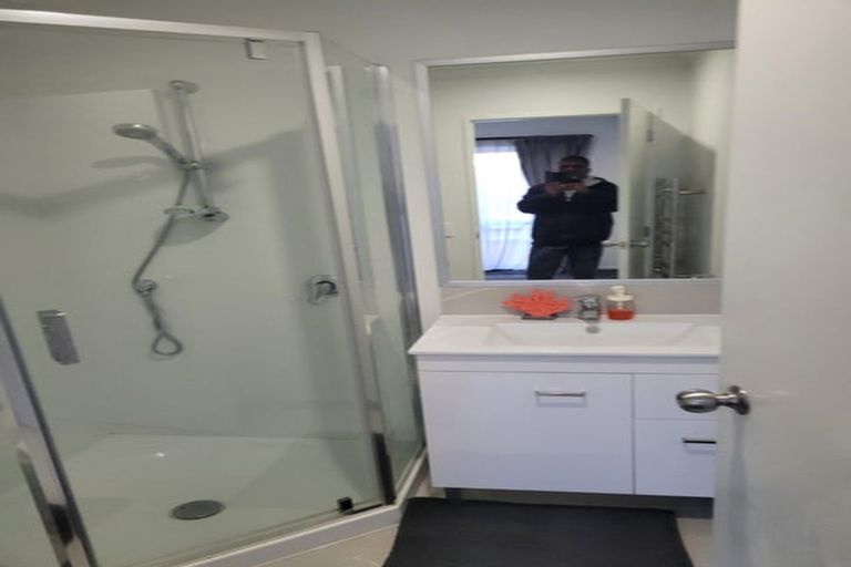 Photo of property in 18 Kutukutu Street, Takanini, 2112