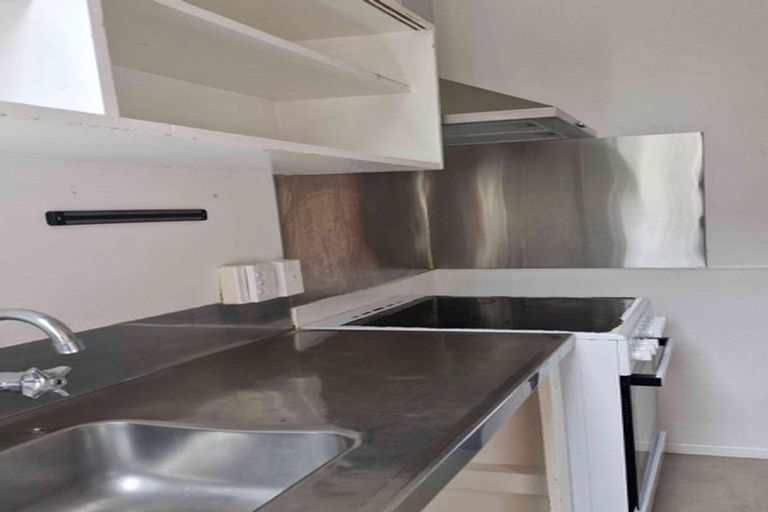 Photo of property in 9 Owen Street, Newtown, Wellington, 6021