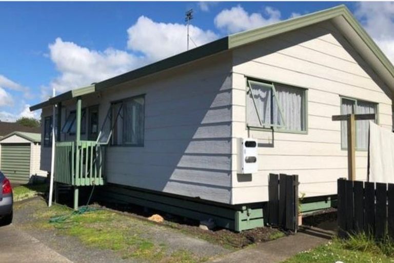 Photo of property in 60a Henwood Road, Mangere East, Auckland, 2024