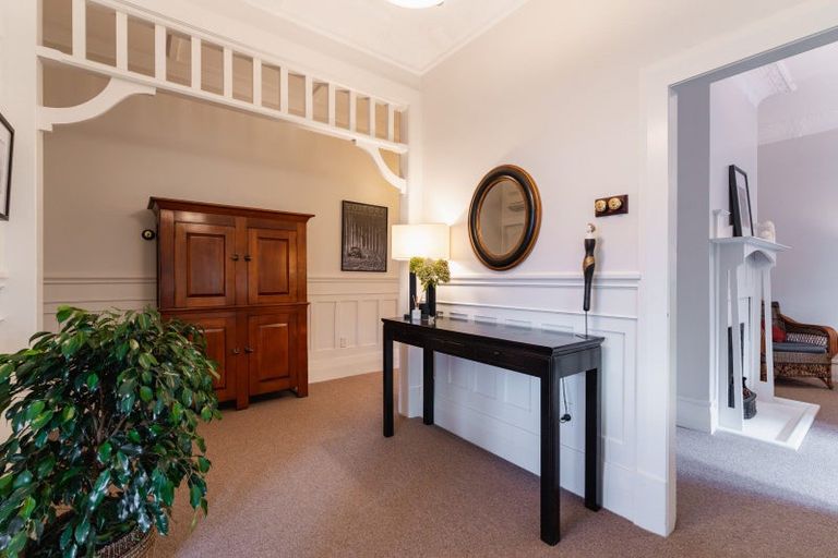 Photo of property in 139 Eglinton Road, Mornington, Dunedin, 9011