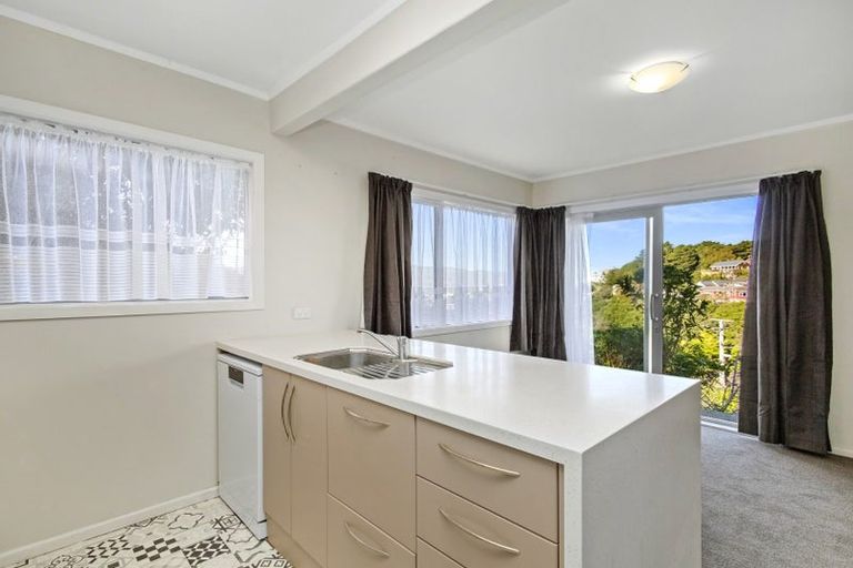 Photo of property in 1/9 Wye Street, Island Bay, Wellington, 6023
