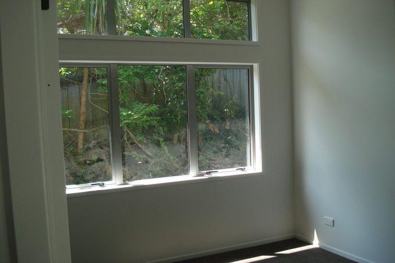 Photo of property in 187a Don Buck Road, Massey, Auckland, 0614