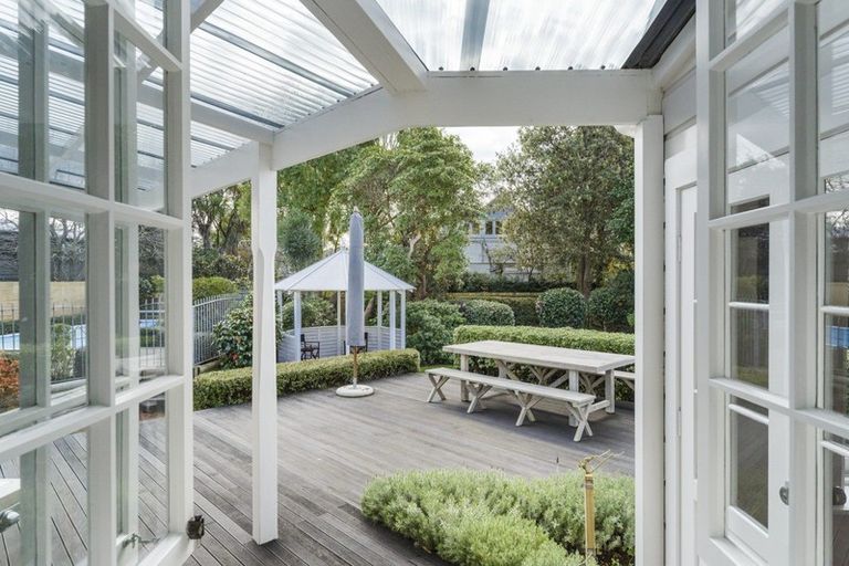 Photo of property in 66 Batt Street, West End, Palmerston North, 4410