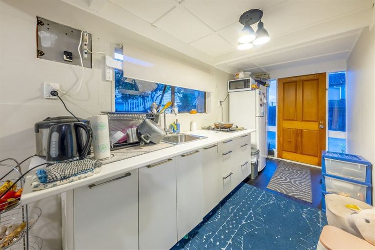 Photo of property in 1/14 Fairview Road, Papatoetoe, Auckland, 2025