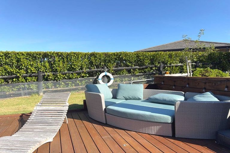 Photo of property in 82 Omana Avenue, Shelly Beach, Helensville, 0874