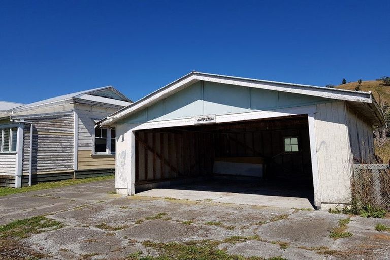 Photo of property in 7905 State Highway 1, Taihape, 4793