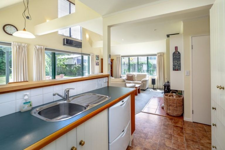 Photo of property in 8 Horton Street, Greytown, 5712