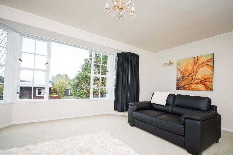 Photo of property in 4 Rajkot Terrace, Broadmeadows, Wellington, 6035