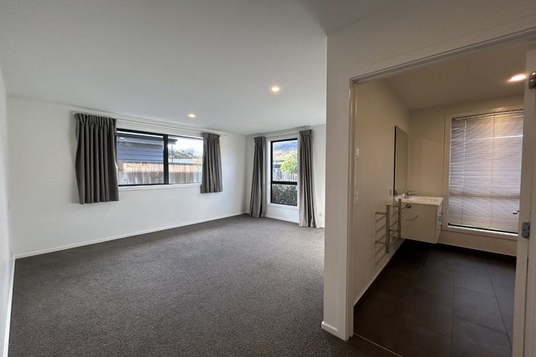 Photo of property in 106a Risinghurst Terrace, Lower Shotover, Queenstown, 9304