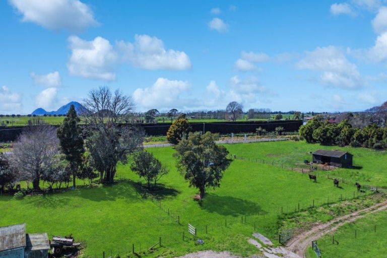 Photo of property in 227 Thornton Road, Thornton, 3194