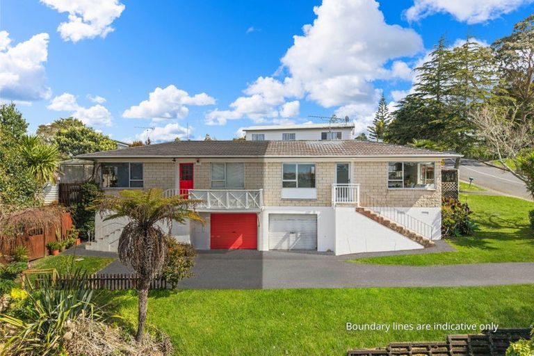 Photo of property in 1/24 Stredwick Drive, Torbay, Auckland, 0630