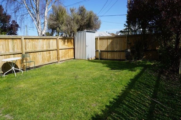 Photo of property in 2/114 Geraldine Street, Edgeware, Christchurch, 8013