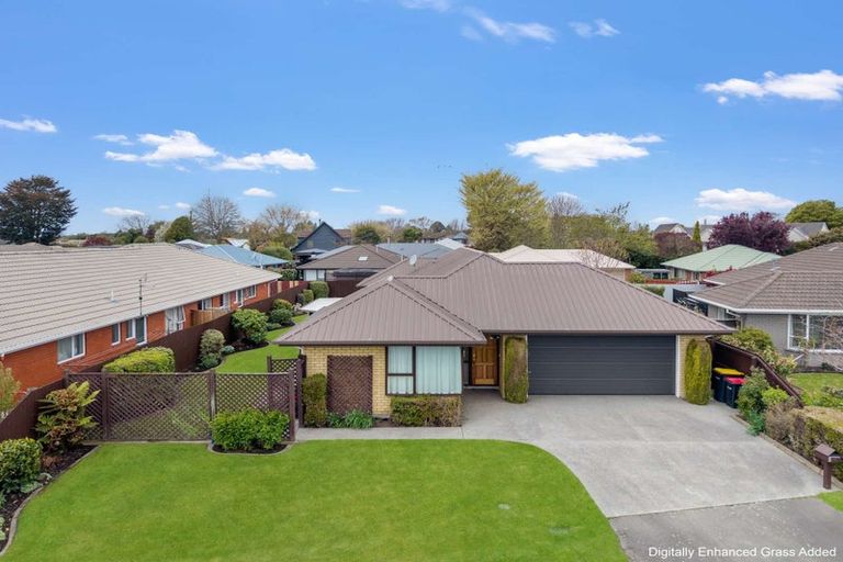 Photo of property in 10 Innisfree Place, Northwood, Christchurch, 8051