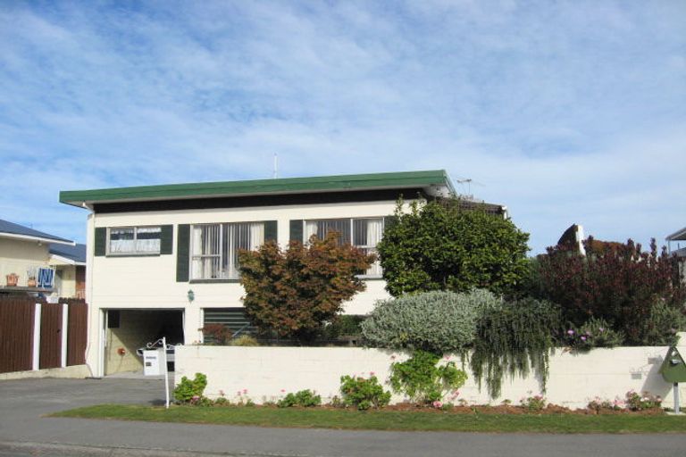 Photo of property in 53 Bucknell Street, Sockburn, Christchurch, 8042