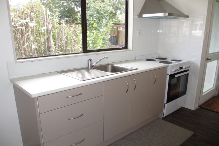 Photo of property in 39 Awaroa Road, Helensville, 0800