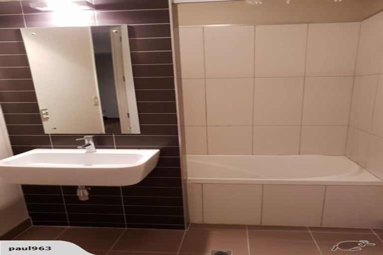 Photo of property in Vespa Apartments, 407/20 Hanson Street, Mount Cook, Wellington, 6021