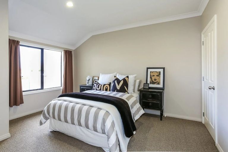 Photo of property in 1 Pinotage Drive, Greenmeadows, Napier, 4112