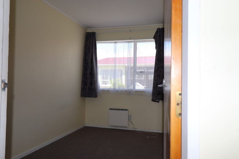 Photo of property in 171f2 Queens Drive, Lyall Bay, Wellington, 6022