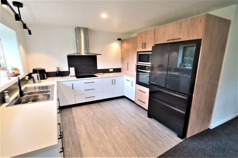 Photo of property in 3 Roebuck Street, Westport, 7825