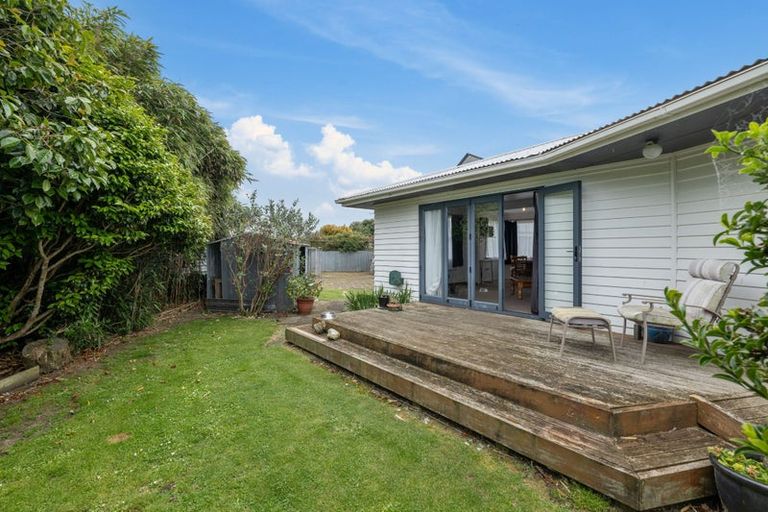 Photo of property in 3 Iredale Road, Hawera, 4610